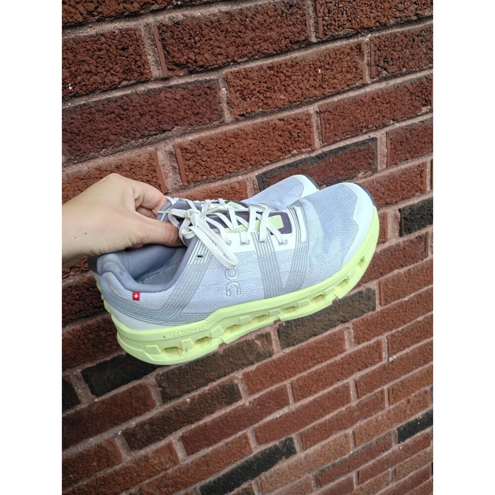 On Women's Cloudgo Sneakers Women's Size 9.5 White Grey And Green Good Tread